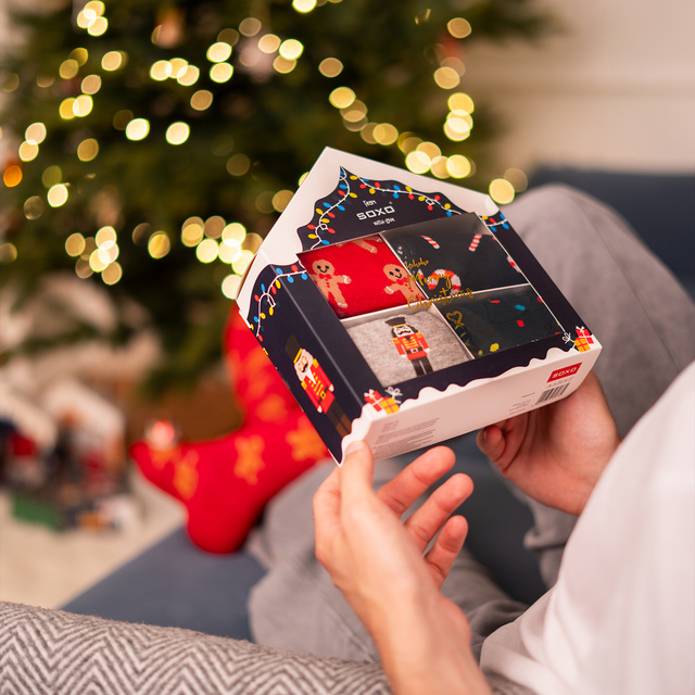 Set 4x calzini da uomo colorati SOXO GOOD STUFF calzini in cotone regalo di buon Natale