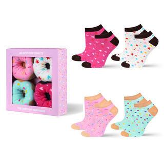 Set di 4 calzini a ciambella da donna SOXO in una scatola