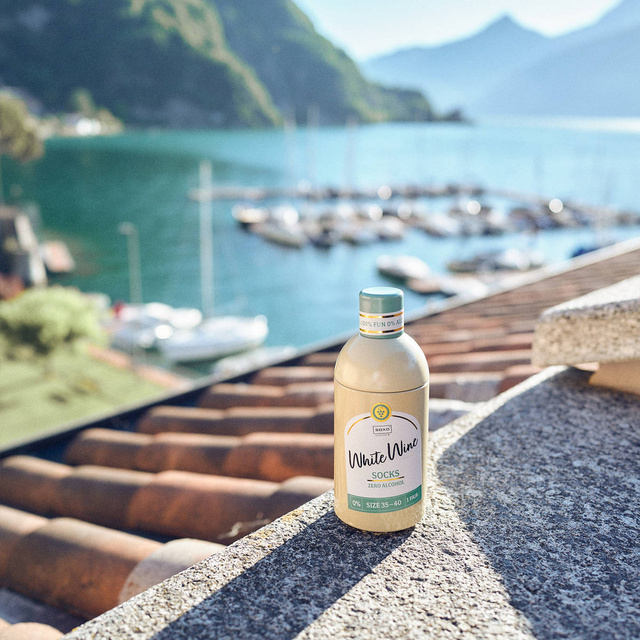 SOXO GOOD STUFF calze da donna divertenti White Wine in bottiglia regalo