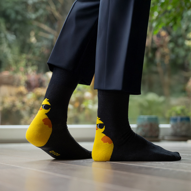 Calzini a tema Pollo – in stile biglietto regalo