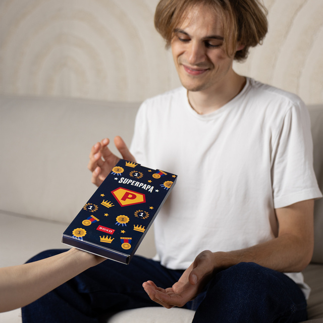 Calzini colorati da uomo SOXO con la scritta "SuperPapa" | Regalo per la festa del papà