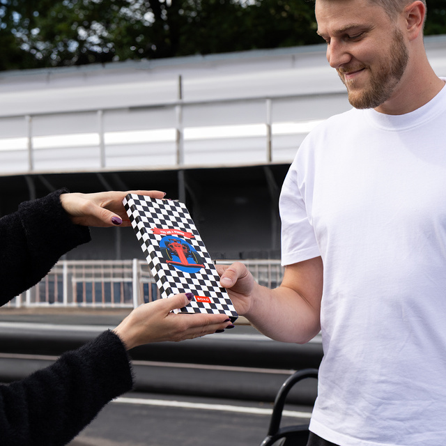 Calzini a tema Formula 1 – in stile biglietto regalo